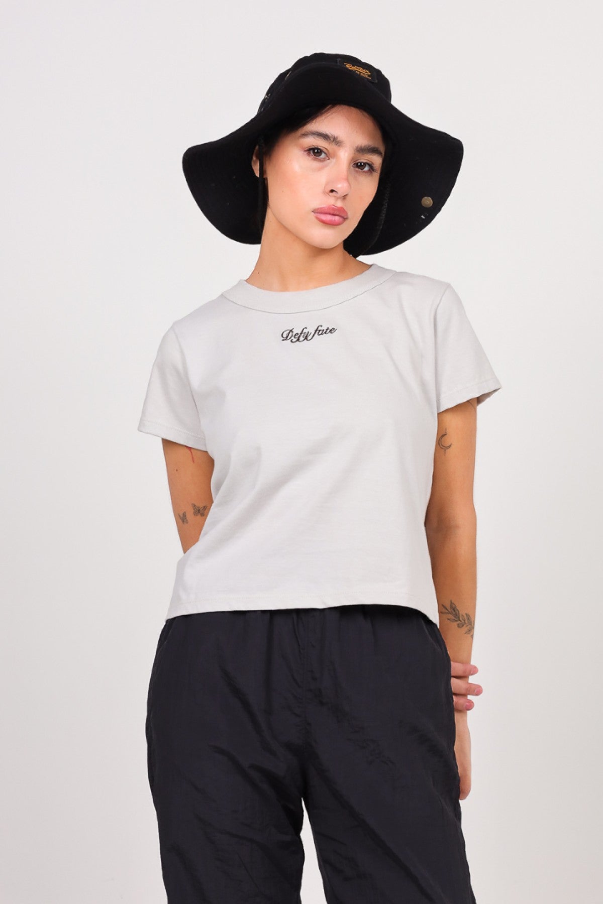 DEFY FATE Remera F608