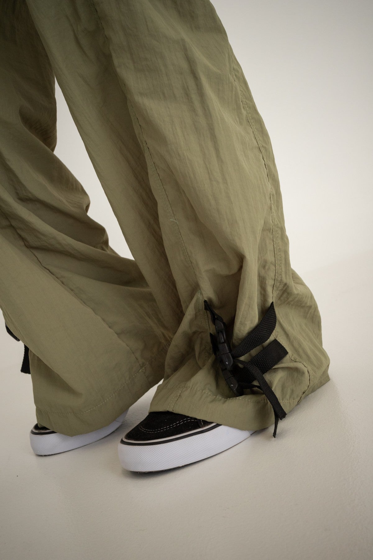 ALASKA Pantalon F359