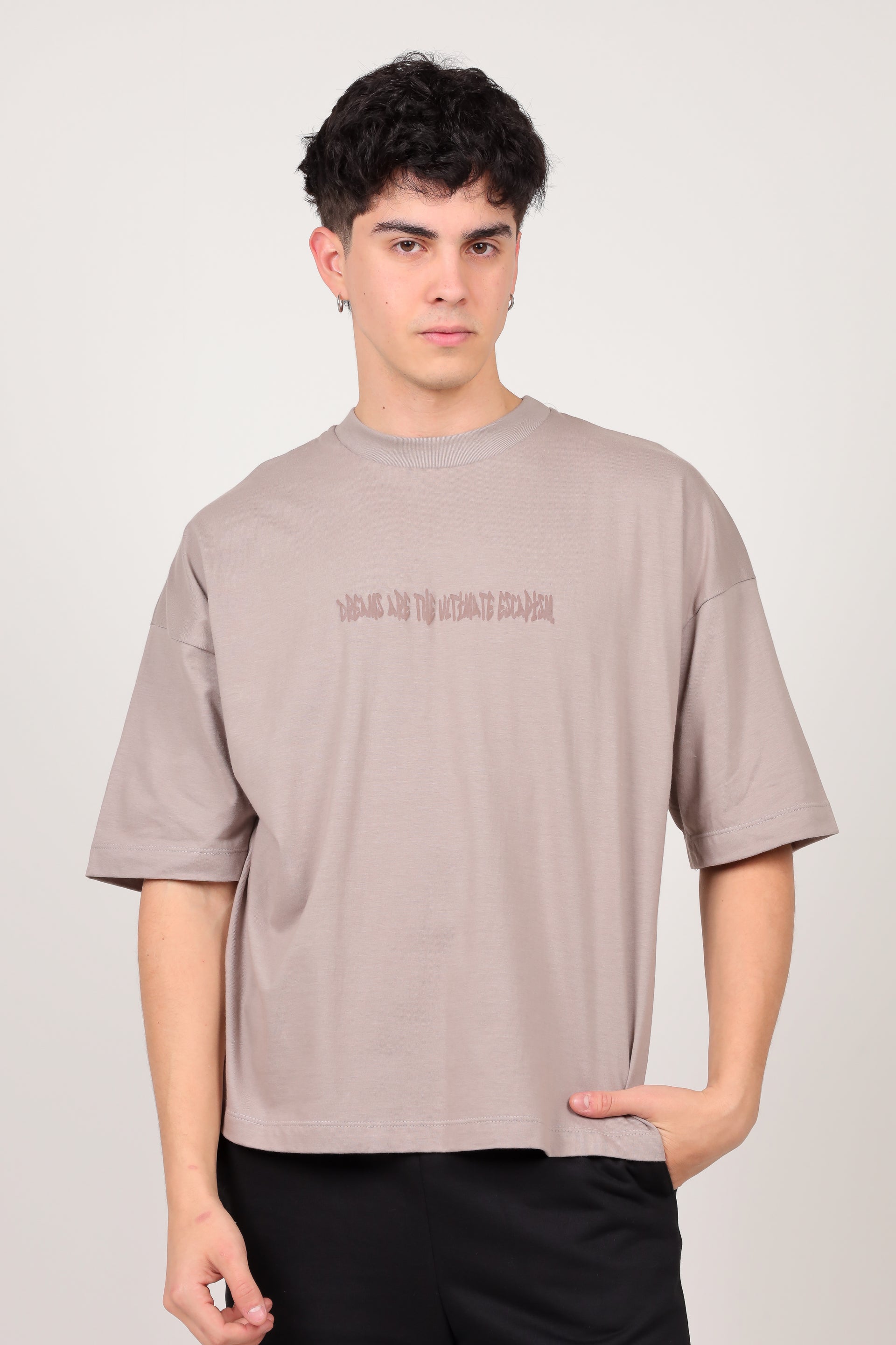 ESCAPISM Remera F349