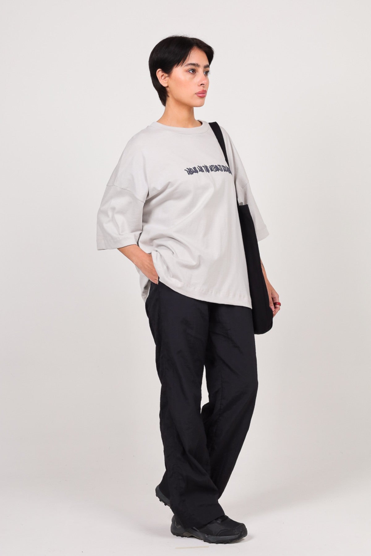 ESCAPISM Remera F349