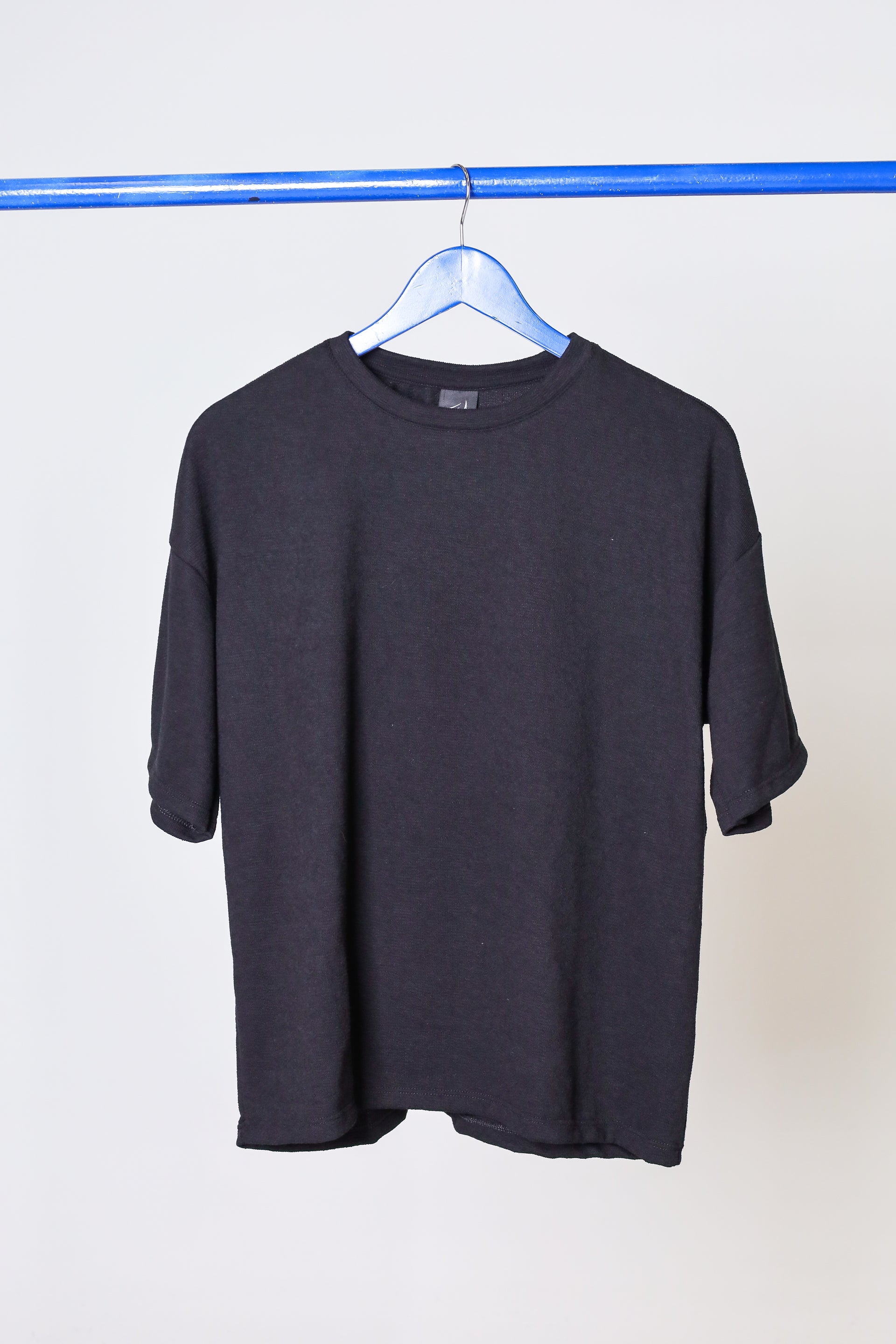 CUSPIDE Remera F642
