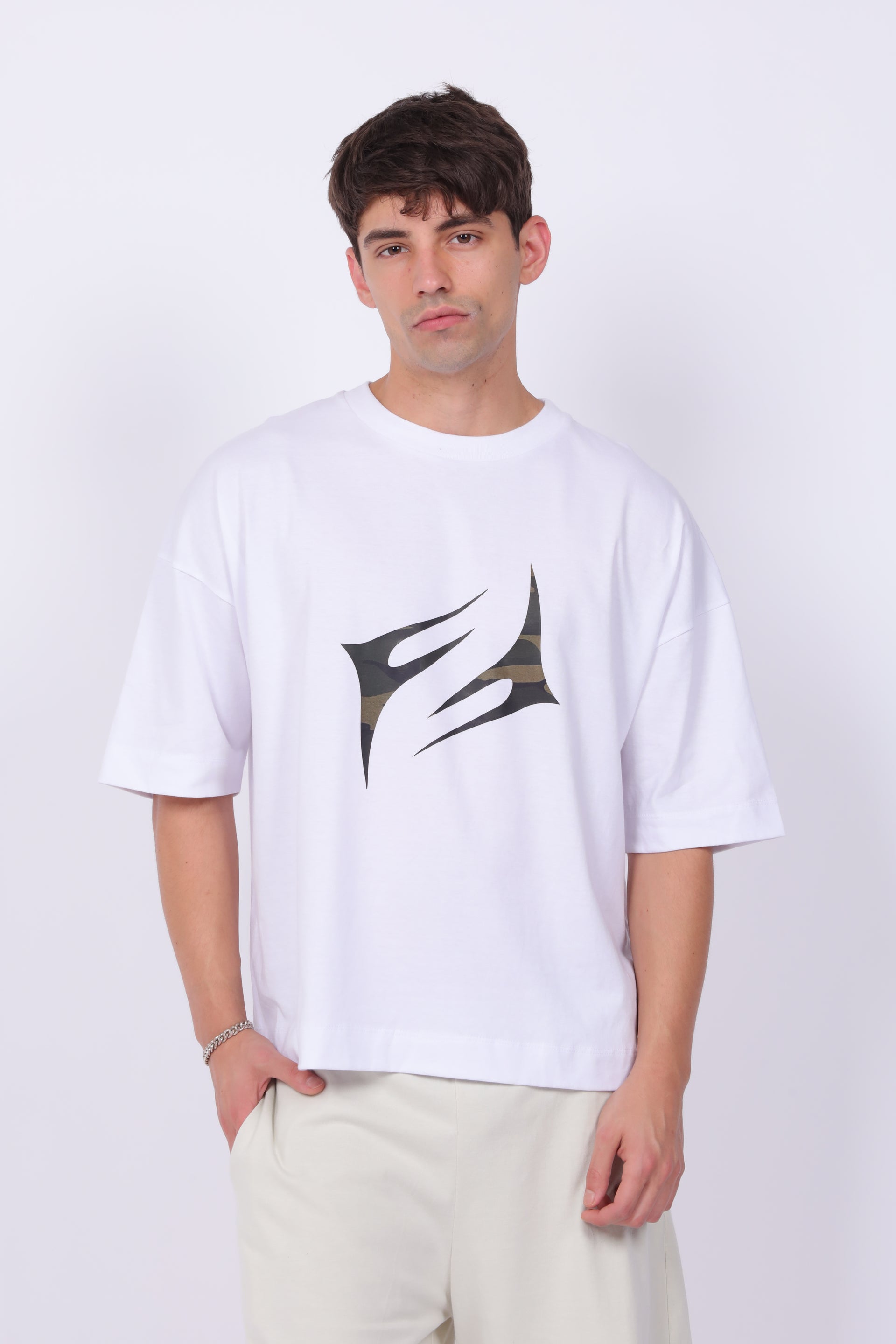 INFILTRADA Remera F349